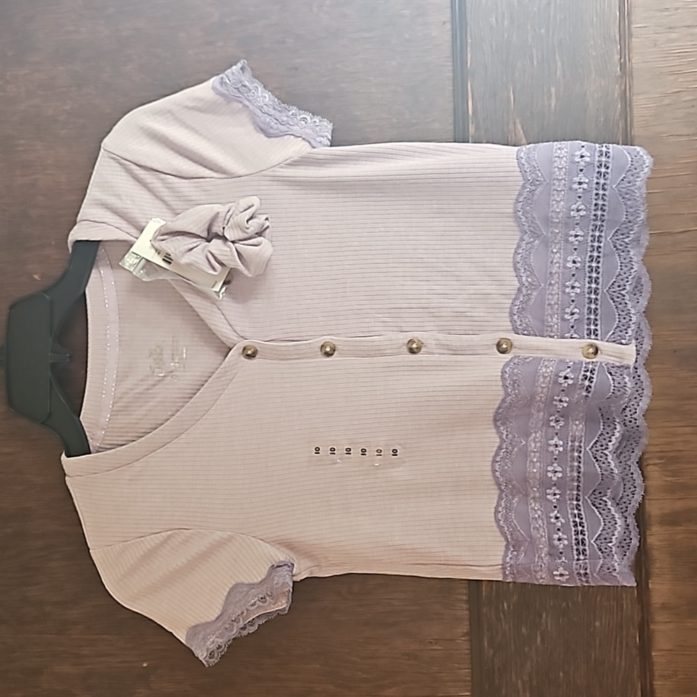 NWT Justice Button Down Top with Scrunchie - Girls Size 10